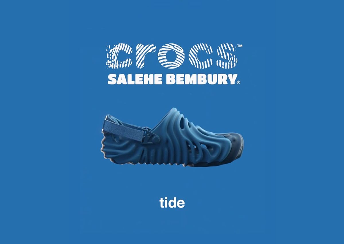 Took the straps off on the salehe bembury tide aqua lagoon joints, I love  it. Swipe for comparison pics : r/crocs