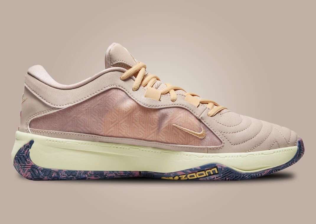 シューズ(男性用) Nike Zoom Freak 5 Fossil Stone Nike Zoom Freak 5 Fossil Stone - Oct 2023 - DX4985-200