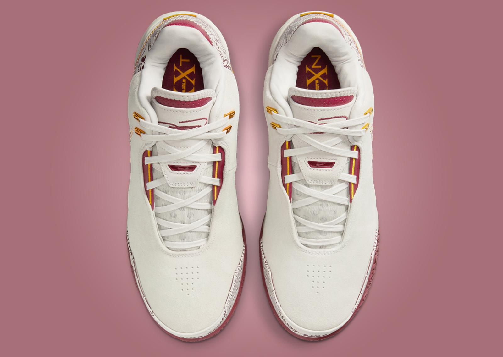 Nike LeBron NXXT Gen AMPD USC Top