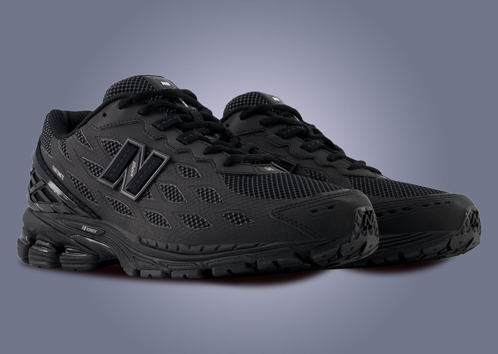 New Balance 1906W Black Angle