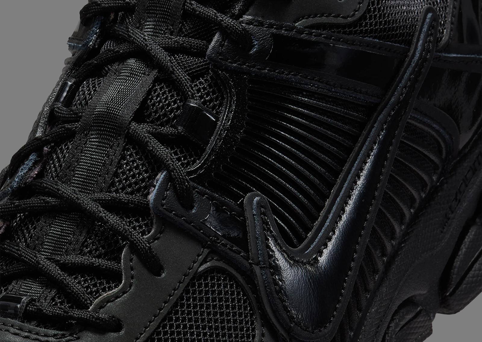 Dover Street Market x Nike Zoom Vomero 5 Black Detail