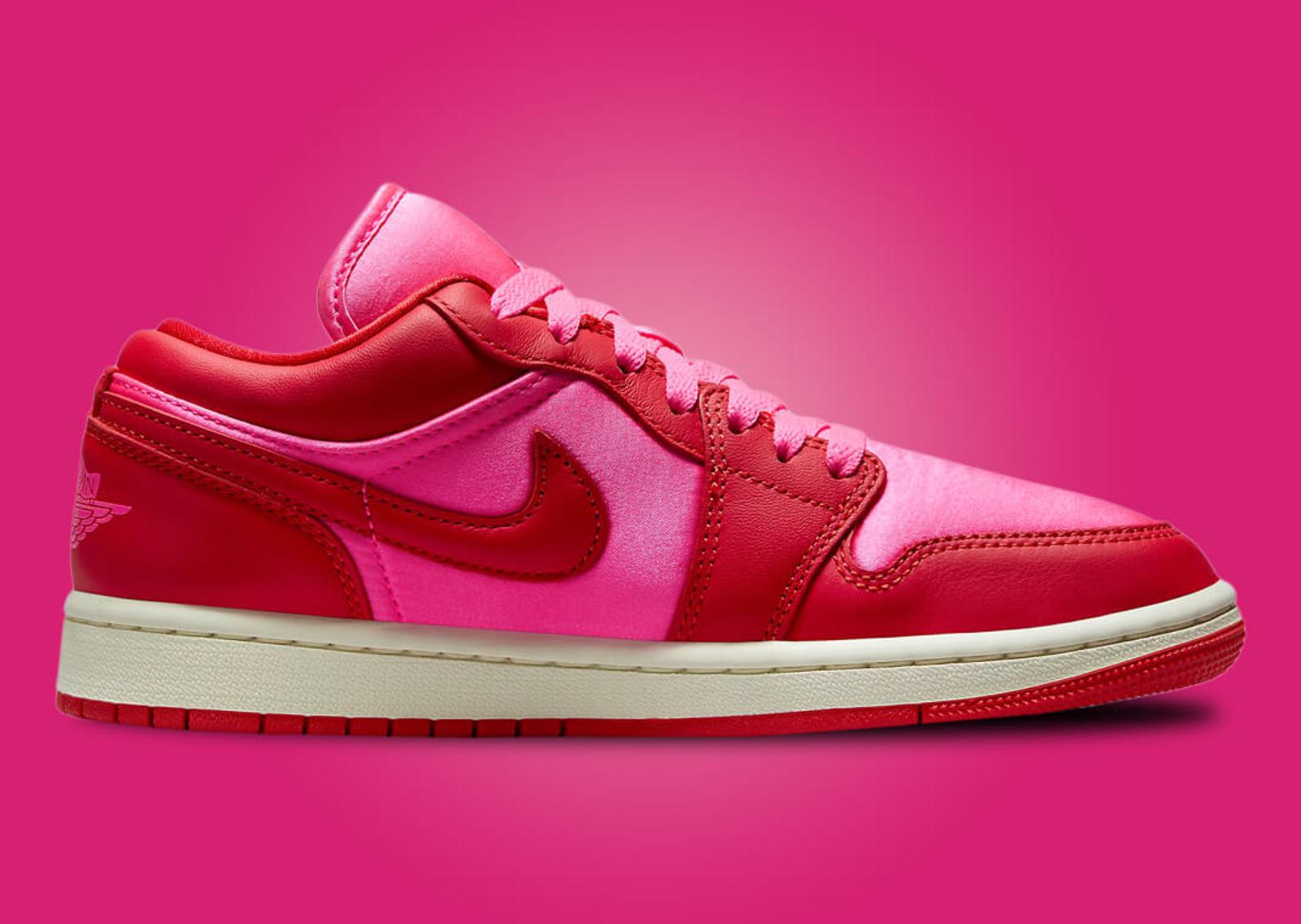 Air Jordan 1 Low SE Valentine's Day (W) Medial