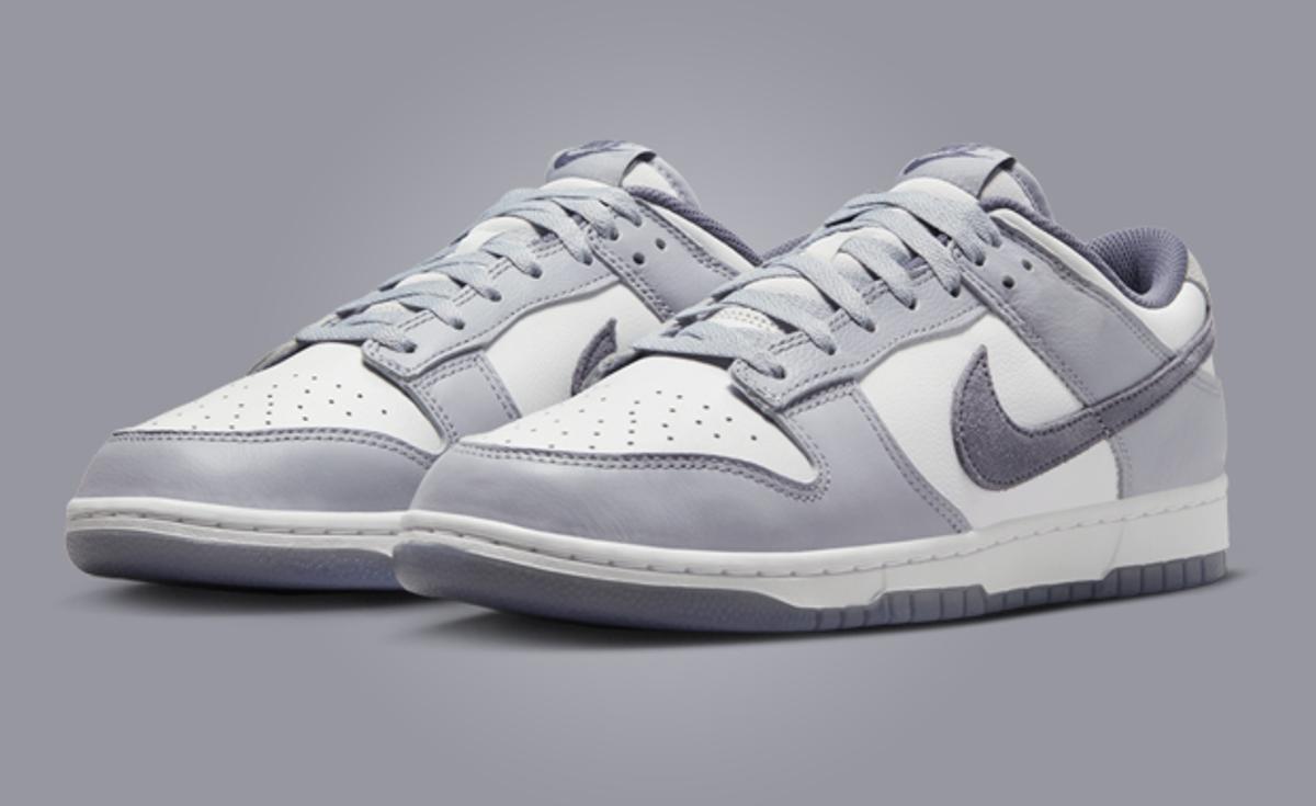 The Nike Dunk Low SE Light Carbon Platinum Tint Releases Spring 2024