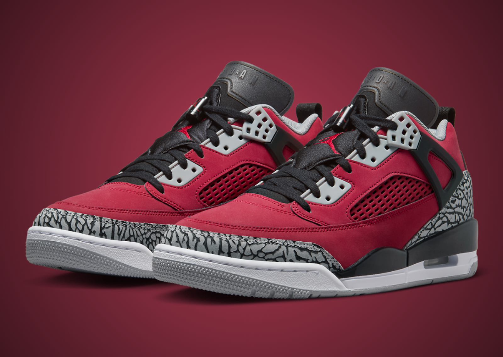 Jordan Spizike Low Toro Angle