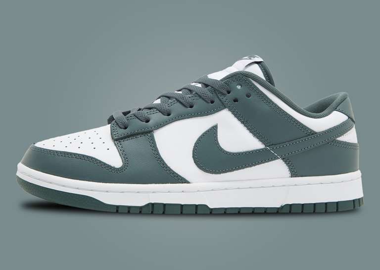 Nike Dunk Low Vintage Green Lateral