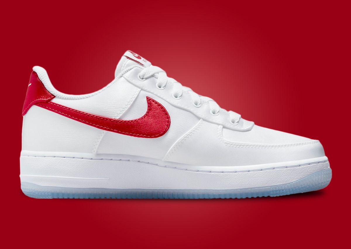Nike air force 1 low satin Clearance