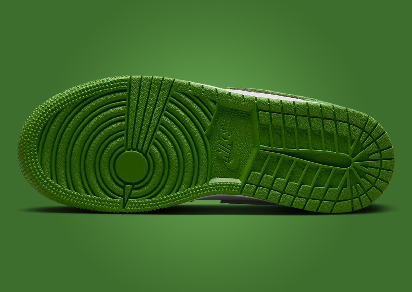 Air Jordan 1 Low Chlorophyll (GS) Outsole