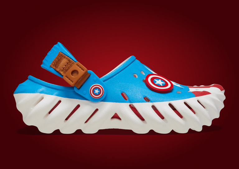 Marvel x Crocs Echo Clog Captain America Steve Rogers Lateral