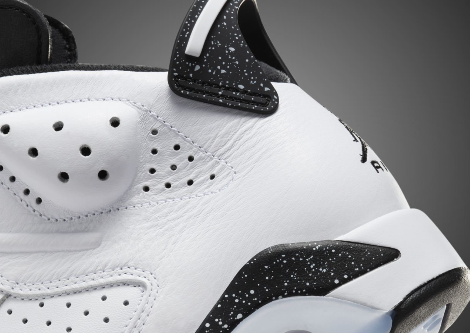 Air Jordan 6 Retro Reverse Oreo Heel