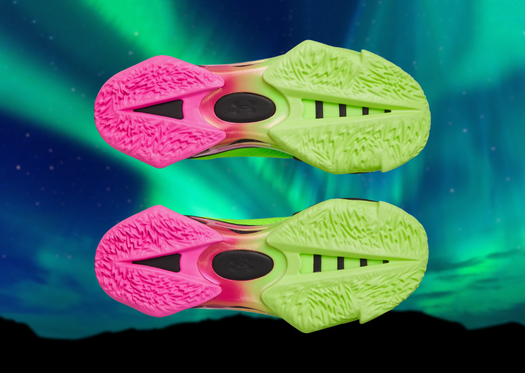 Under Armour Channels Aurora Borealis for Latest Curry  display picture 2