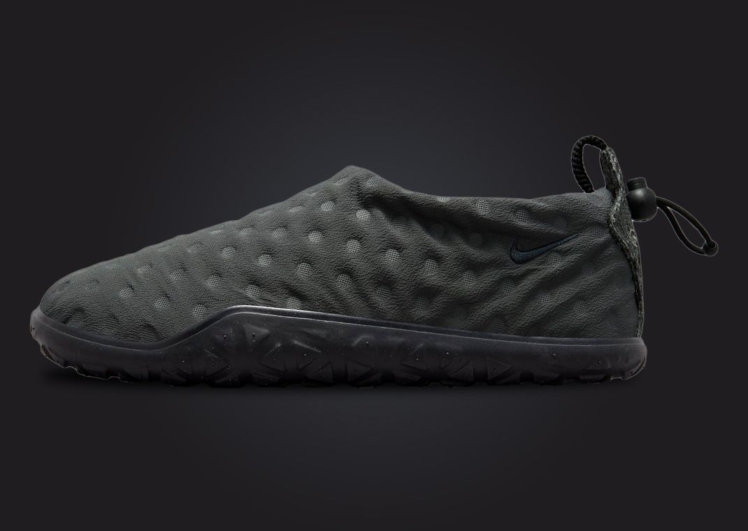 Nike ACG's Moc Returns In A Stealthy Anthracite Colorway