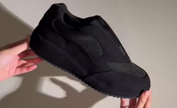 Kanye West's New Yeezy SLPR Slipper is Available For Pre-Order