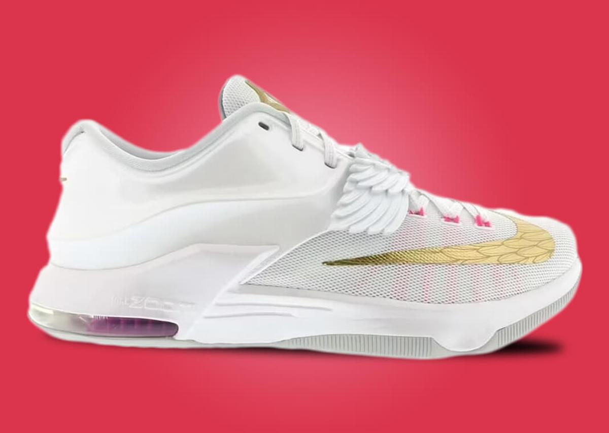Nike KD 7 Aunt Pearl Side View