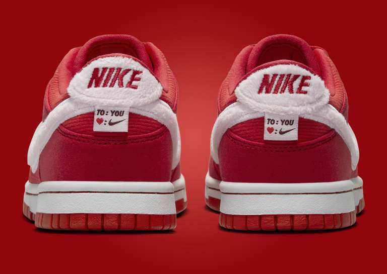 Nike Dunk Low Valentine's Day (GS) Heel