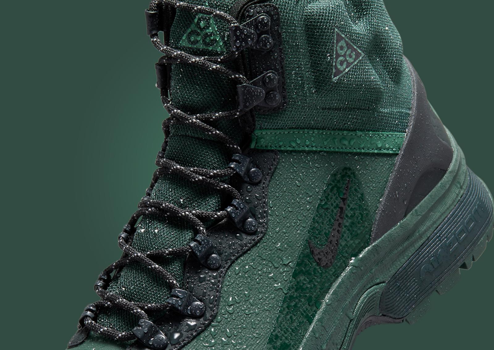 Nike ACG Zoom Gaiadome GTX Vintage Green Water Resistant Detail