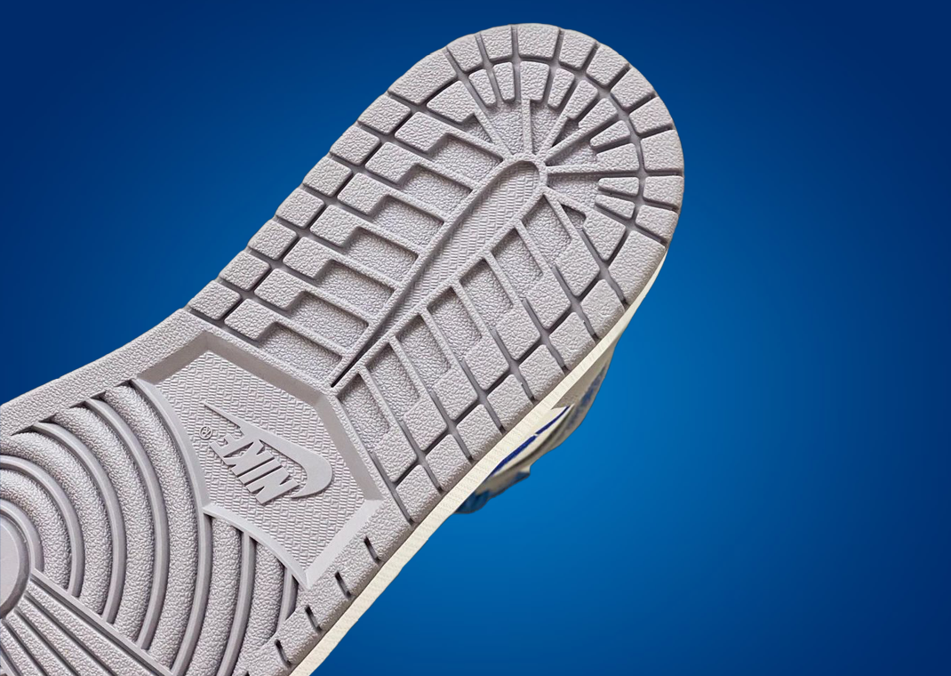 Air Jordan 1 High 'True Blue' SNKRS Release Info: How to Buy a Pair –  Footwear News