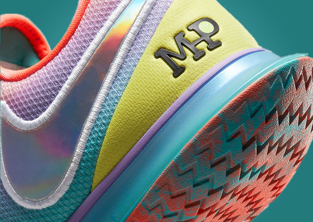 Official Look NikeCourt Zoom Vapor Cage 4 Doernbecher