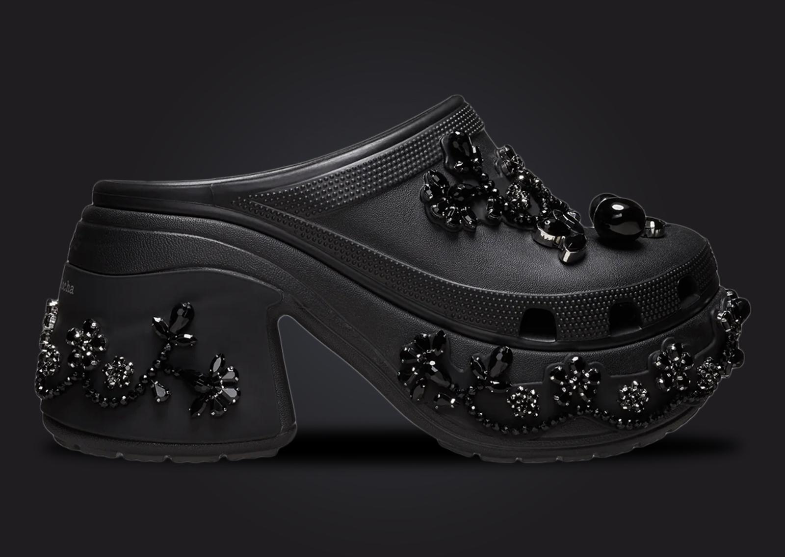 Simone Rocha x Crocs Siren Black Lateral