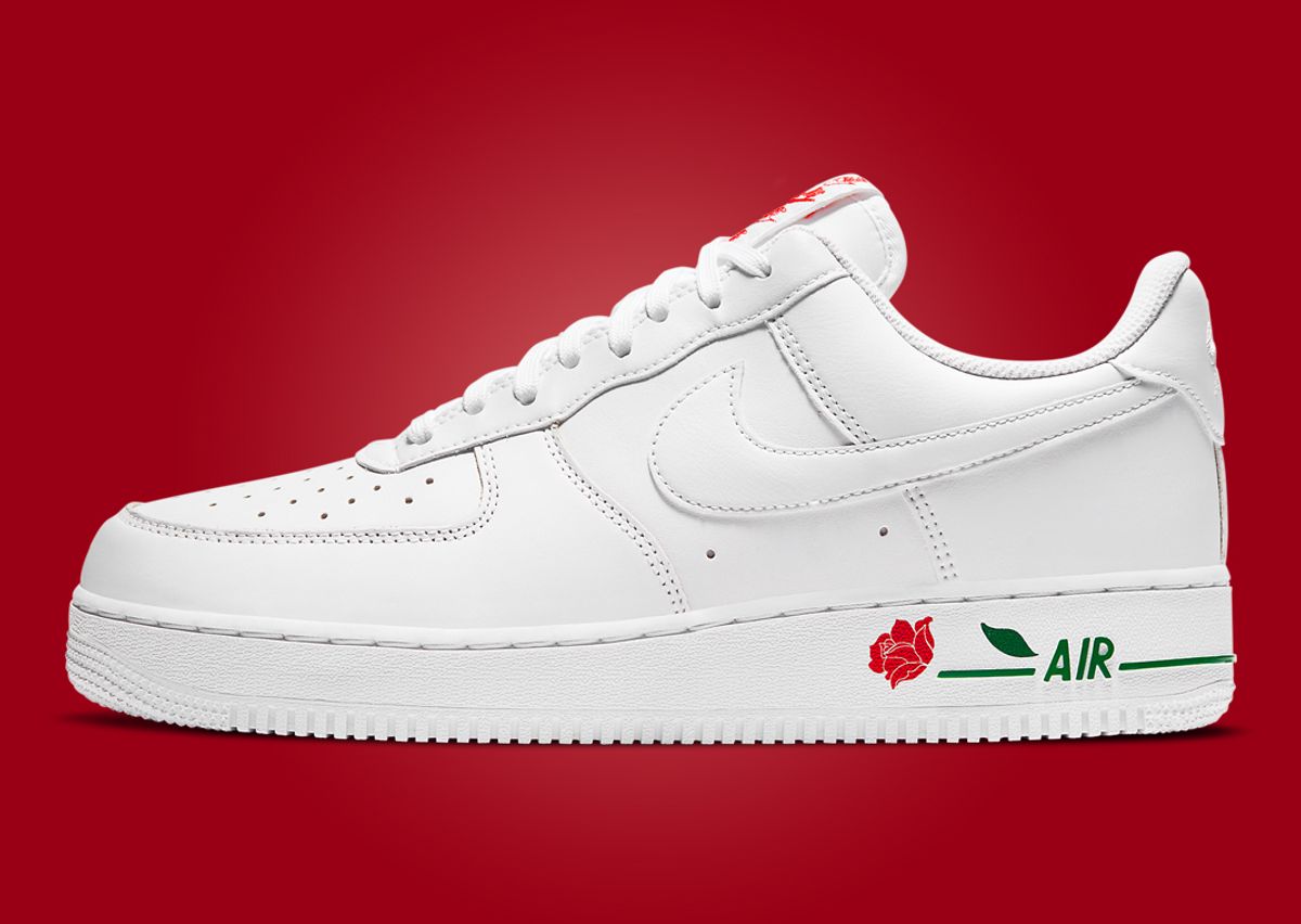 Nike Air Force 1 Low Rose White Lateral