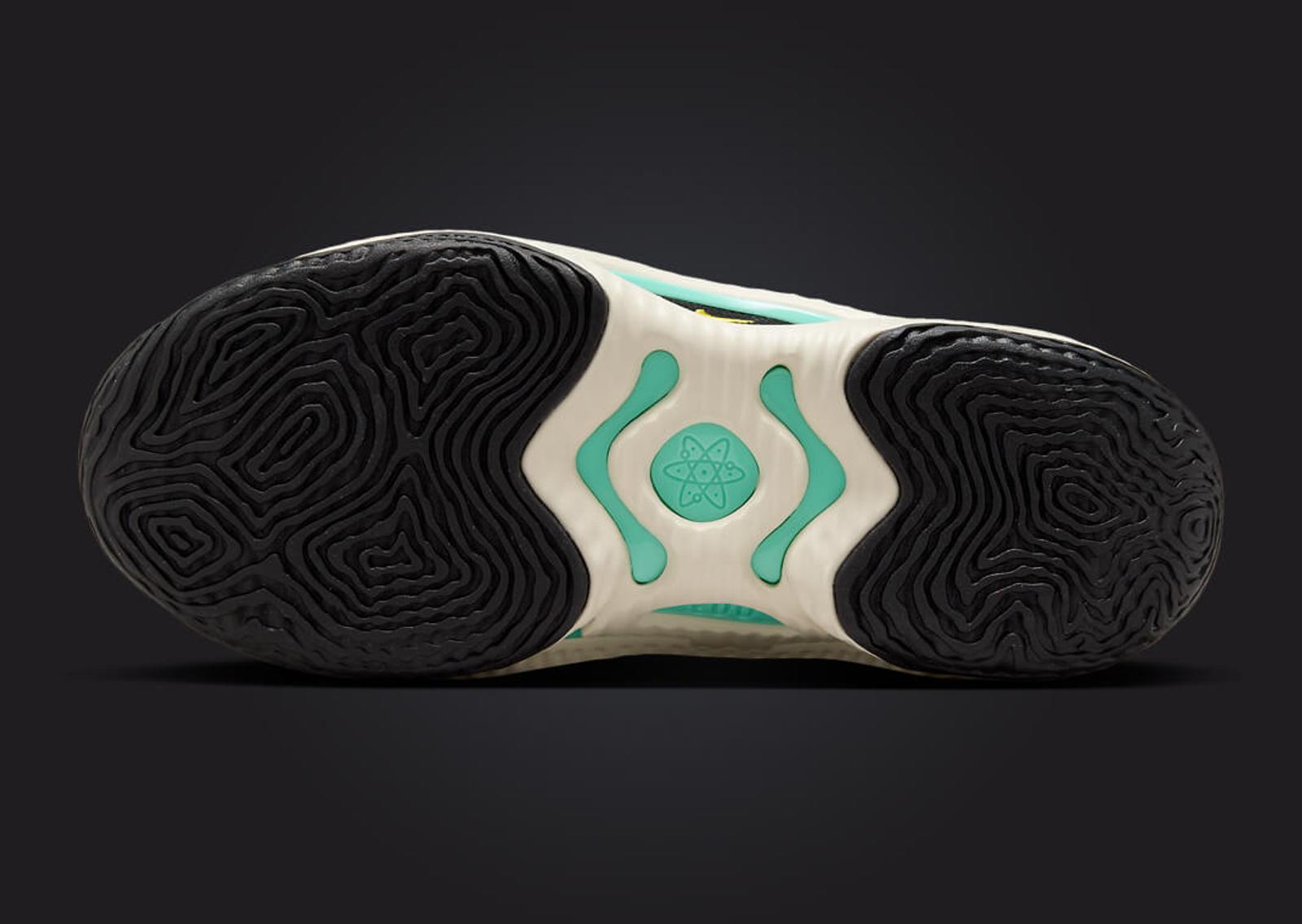 Nike Cosmic Unity 3 N7 Outsole