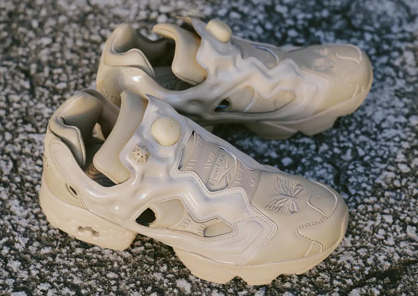 Needles x Reebok Instapump Fury Canvas Angle