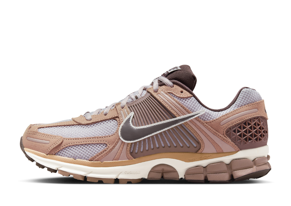 Nike Zoom Vomero 5 Dusted Clay Lateral