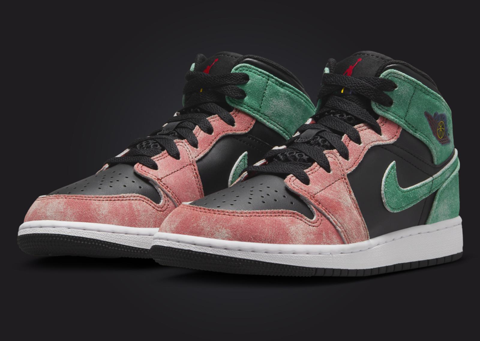 Air Jordan 1 Mid SE MJ's Playground (GS) Angle