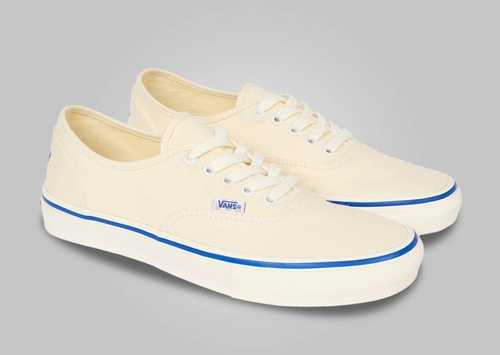 Palace Skateboards x Vans Authentic Classic White Angle