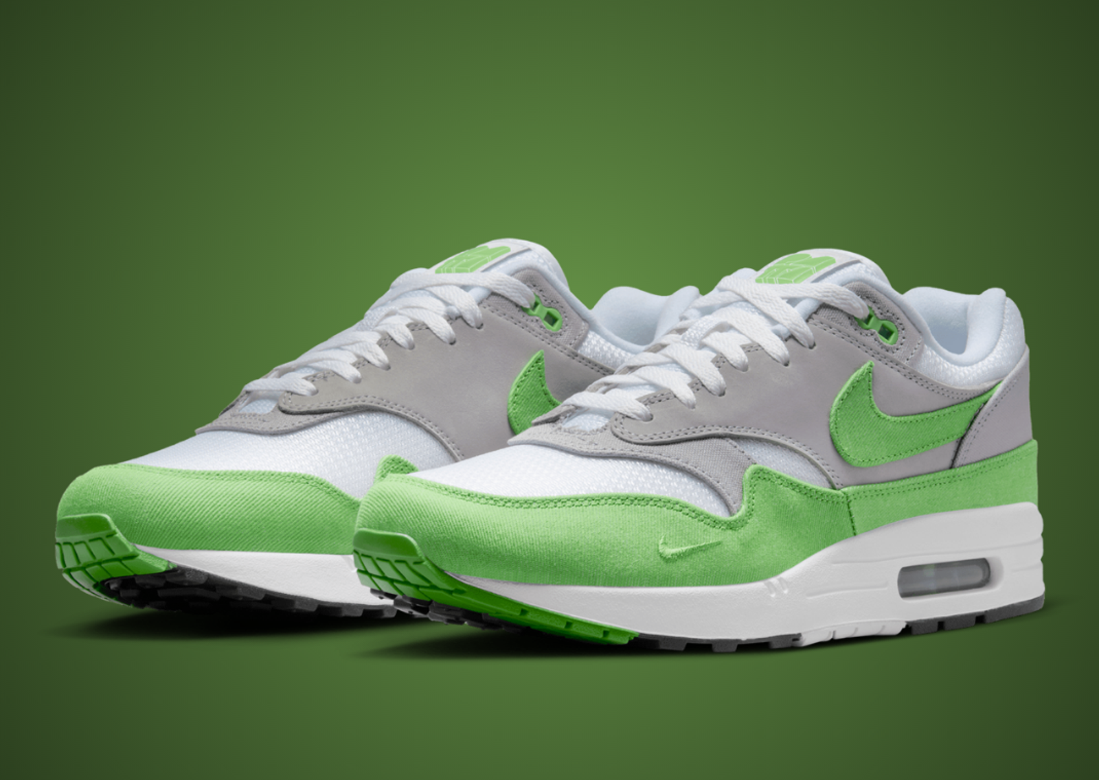 Patta x Nike Air Max 1 Chlorophyll 20th Anniversary Angle