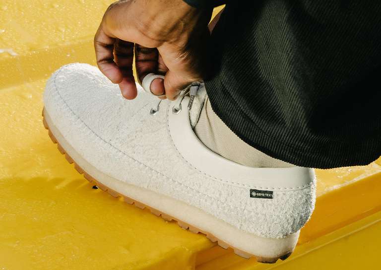 HAVEN x Clarks Originals Weaver GTX White On-Foot Lateral