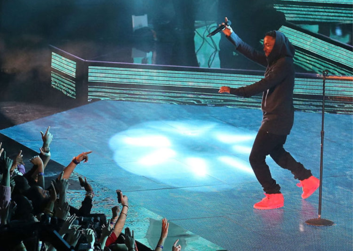 Kendrick Lamar Wearing The Red Octobers