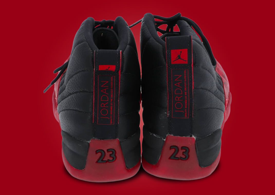 Fake jordan 12 flu on sale game