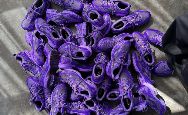 JW Studios x Mizuno MXR Kuro Gaki