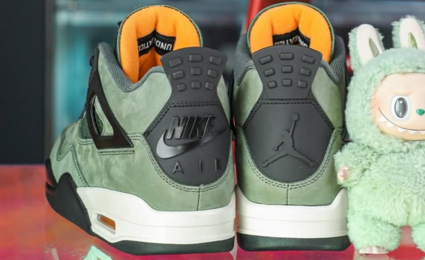 Undefeated x Air Jordan 4 Retro OG SP