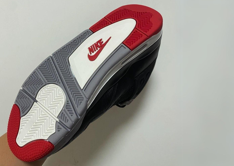 Jordan sales 4 outsole