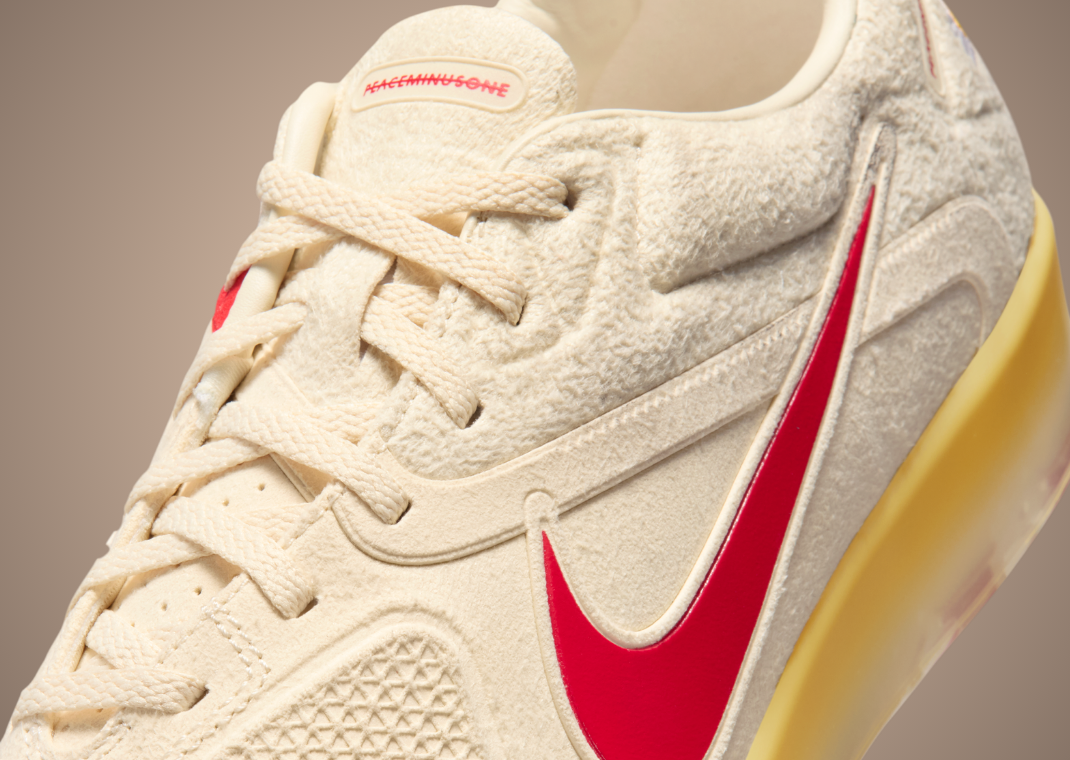 PEACEMINUSONE's Nike Cryoshot CTR360 Maestri II Gives Vintage Vibes