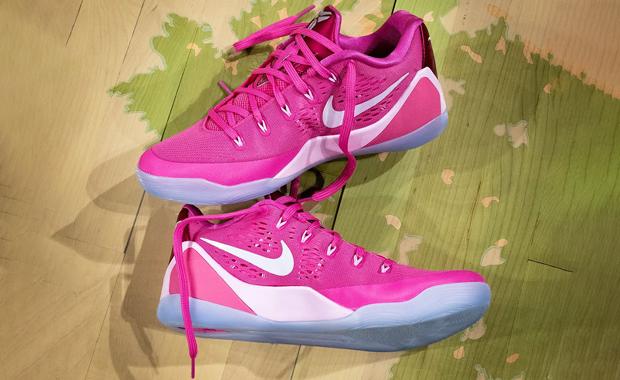 The Oregon Ducks Women’s Basketball Team Debuts a New Nike Kobe 9 Low EM Think Pink PE