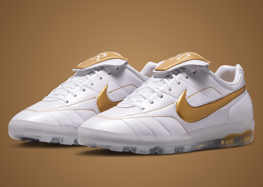Touch Of Gold for the Streets: New Images of the Nike Cryoshot