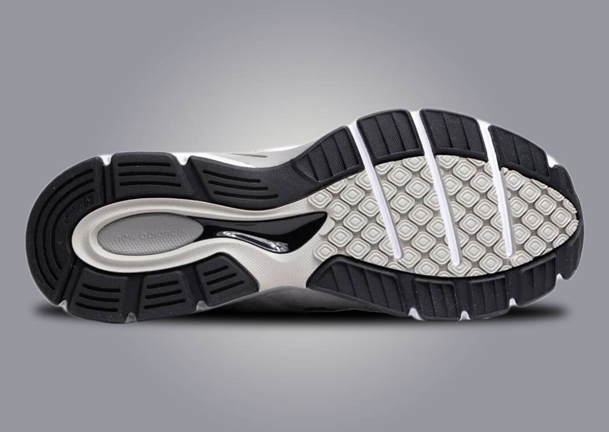 990v4 new balance grey