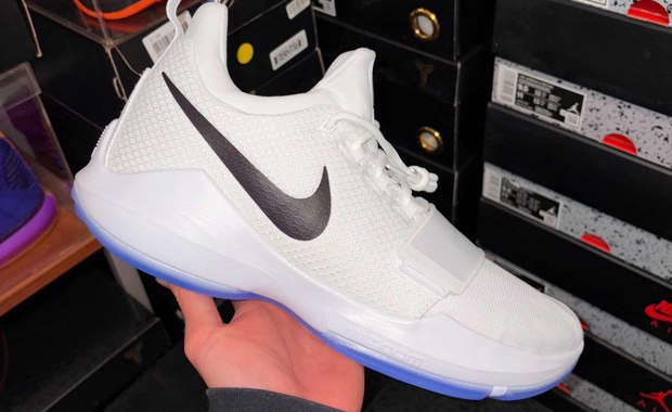 Nike Paul George (PG1) white men’s shoe size 12 Nike Mens PG 1 878627-100 Black White Lace Up Sneaker Shoes  main image 3