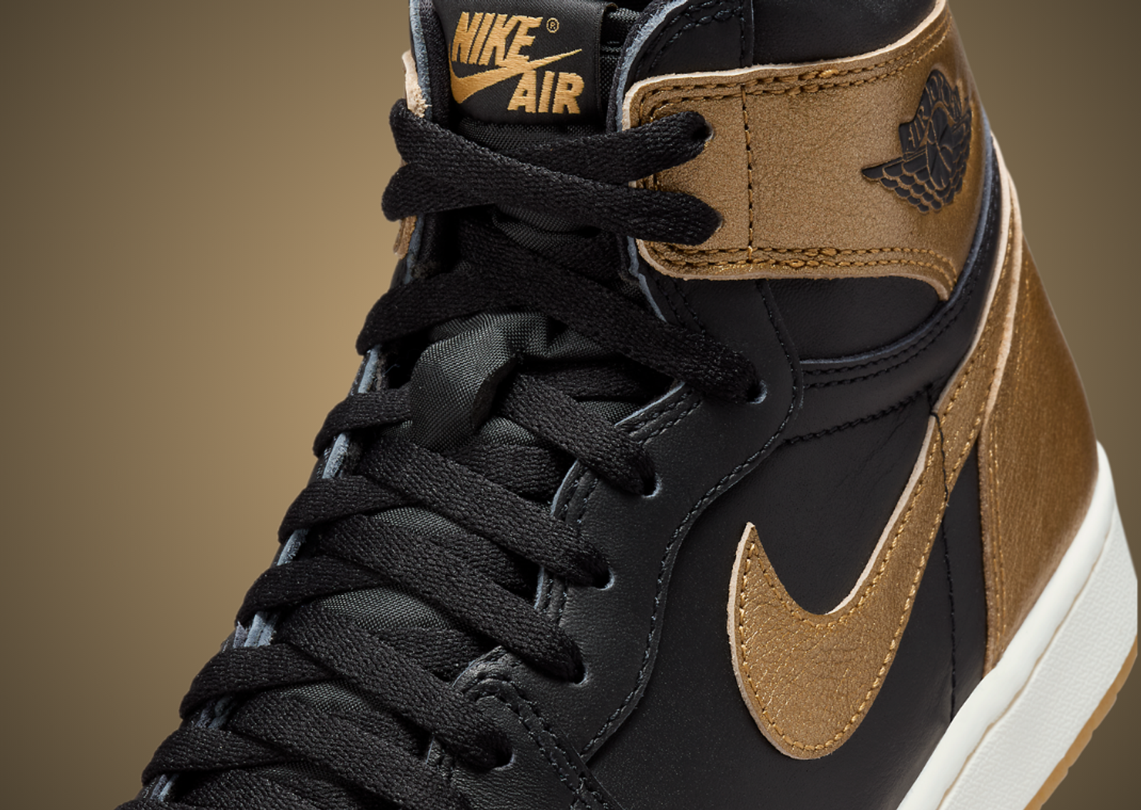 Air Jordan 1 Retro High OG Black Metallic Gold Detail