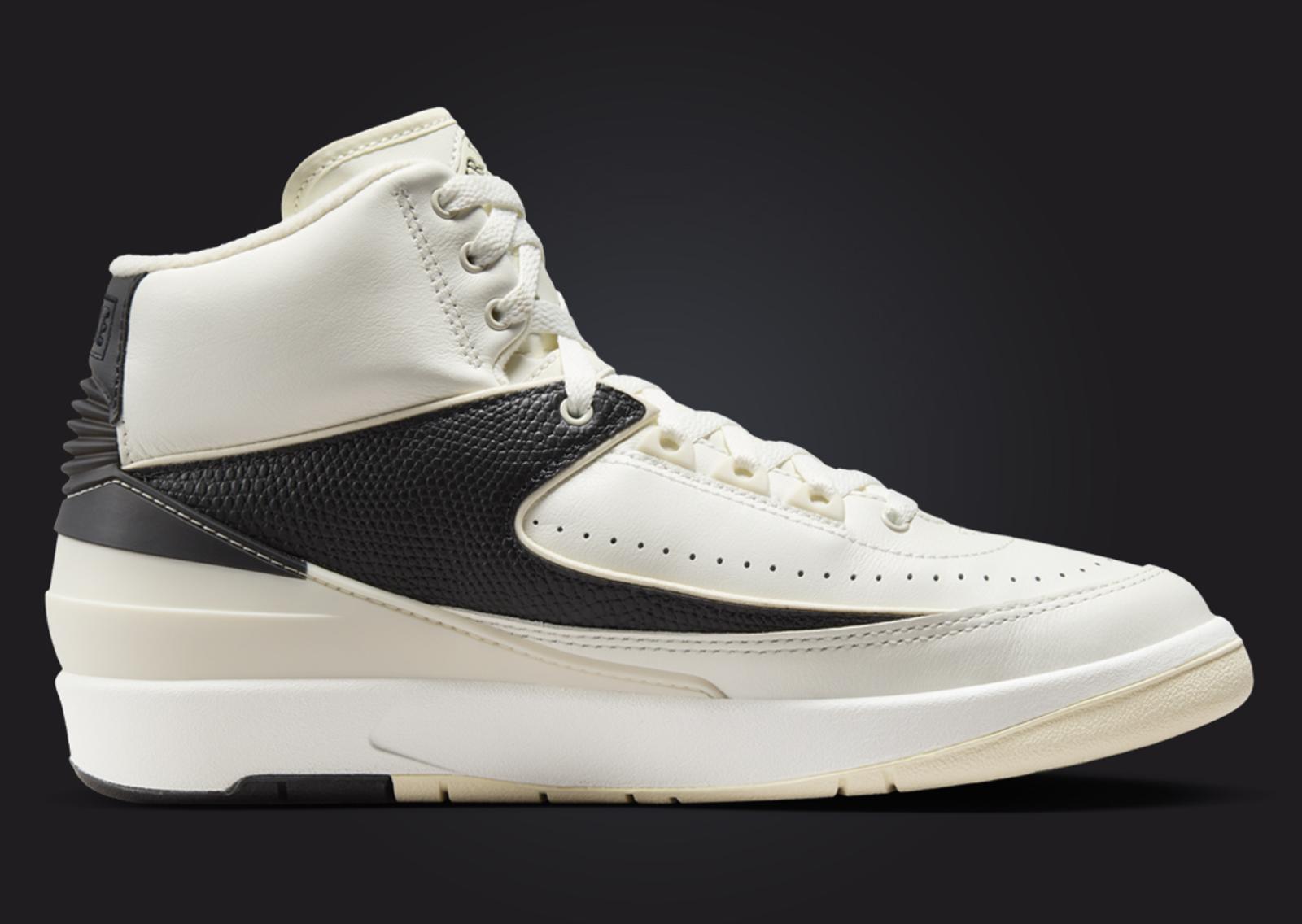 Air Jordan 2 Retro Sail (W) Medial