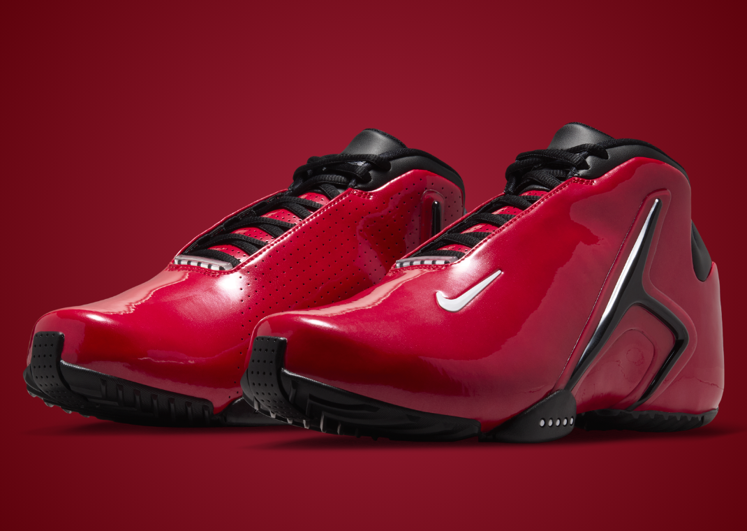 See Red: Official Images of the Nike Zoom Hyperflight Varsity Red