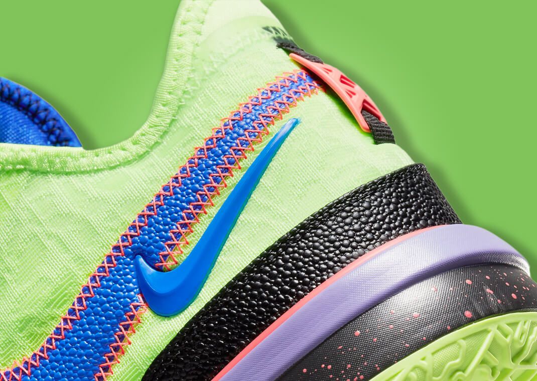 The Nike LeBron NXXT Gen Glitch Is Highlighted by Ghost  display picture 2