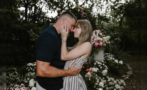 Taylor Swift and Travis Kelce Get Engaged