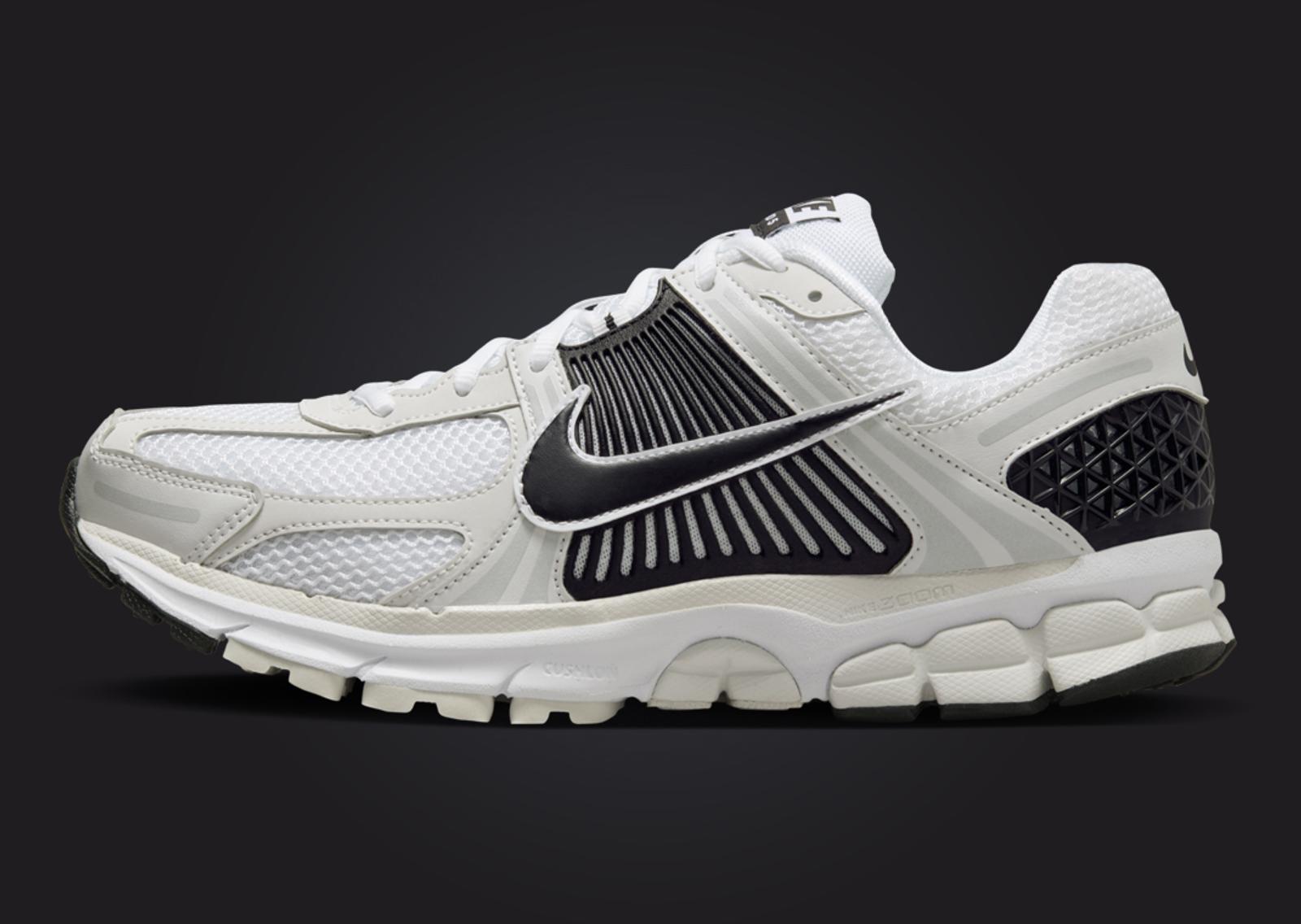 Nike Zoom Vomero 5 White Black Lateral