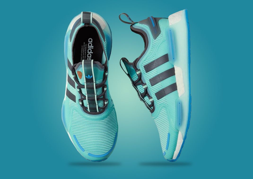 adidas gazelle silver green womens adidas Xbox NMD_V3 Mens Running Shoes (Green/Blue)