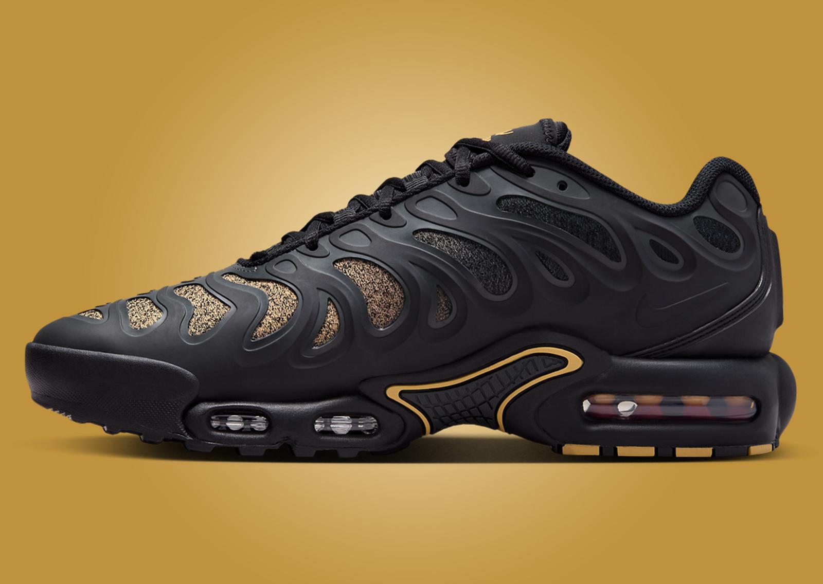 PSG x Nike Air Max Plus Drift Black Wheat Gold Medial