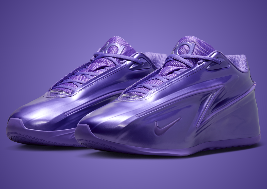 Official Images Show the Royal Shine of the Nike KD 19 Field Purple