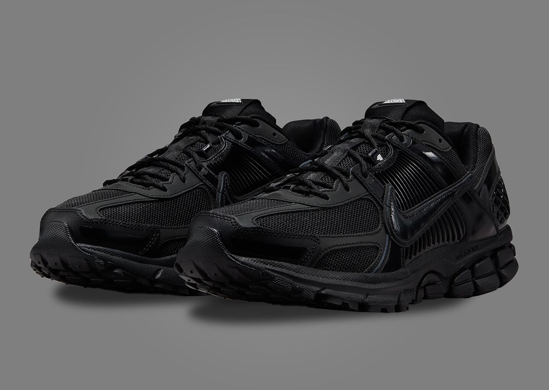 The Dover Street Market x Nike Zoom Vomero 5 Black Releases